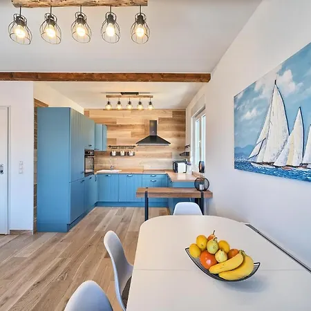 Soul - Sea-view Garden & Pool Apartment *