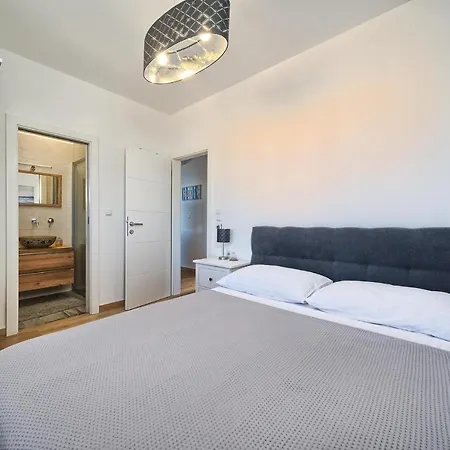 Apartment Soul - Sea-view Garden & Pool *