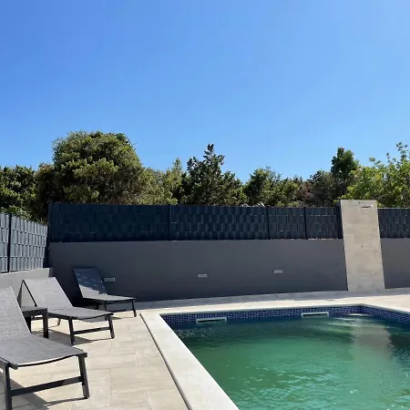 Apartment Soul - Sea-view Garden & Pool